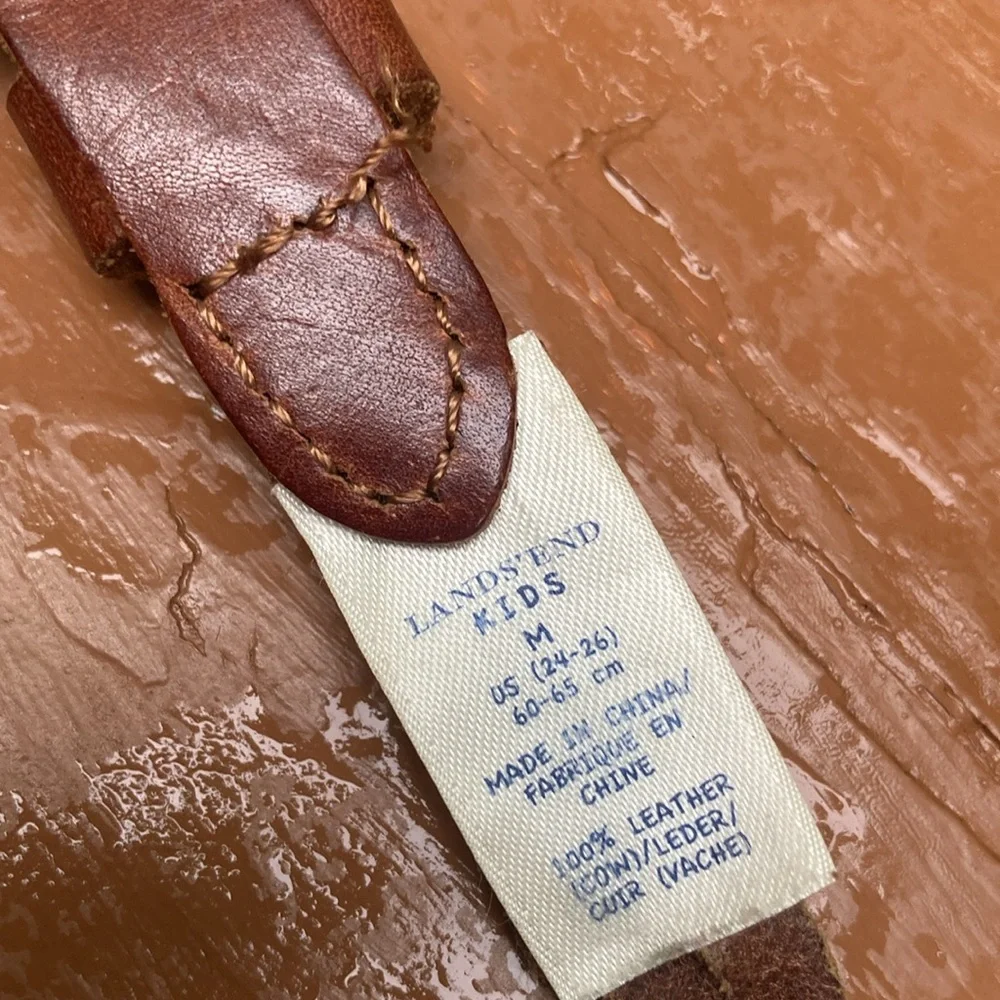 Lands’ End brown leather belt